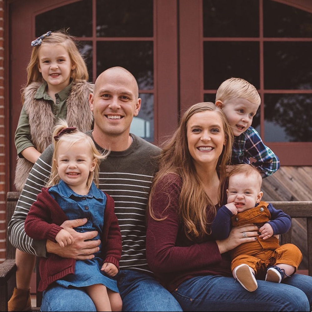 Meet your Posher, Kelly